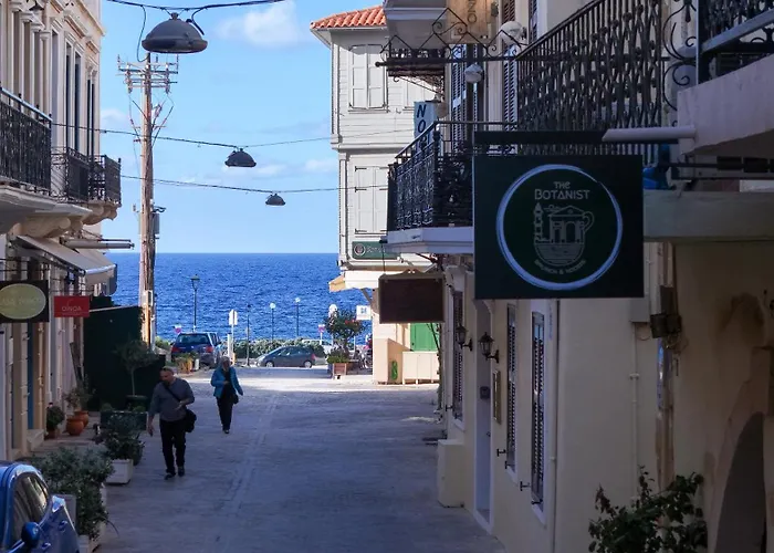 Balcony Bed and Breakfast